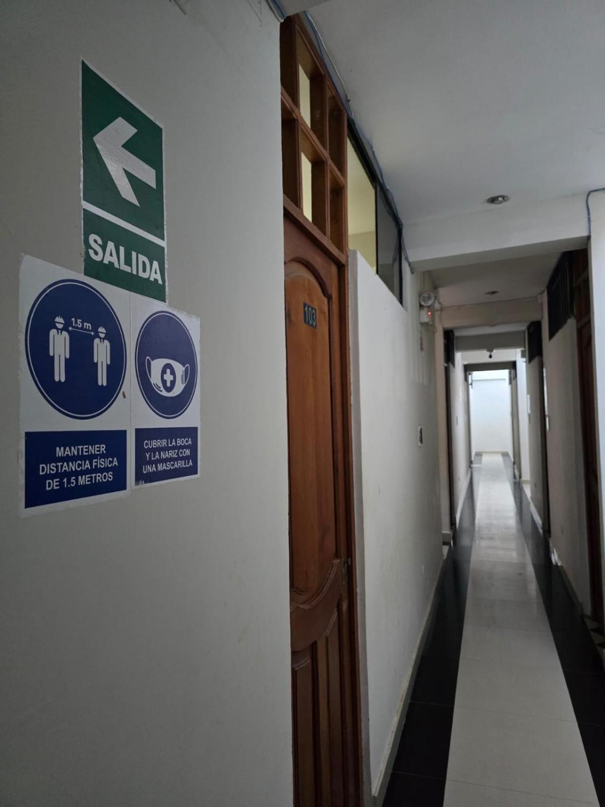 Hospedaje Mas Tarapoto Eksteriør bilde